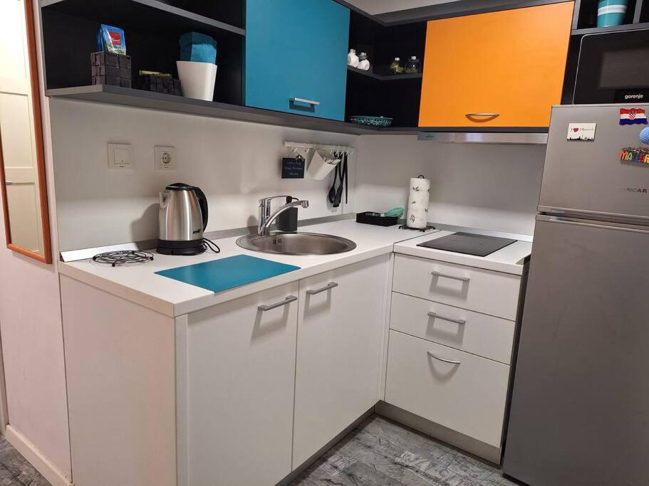 New Studio Apartment Emmy With Free Street Parking Загреб Екстер'єр фото